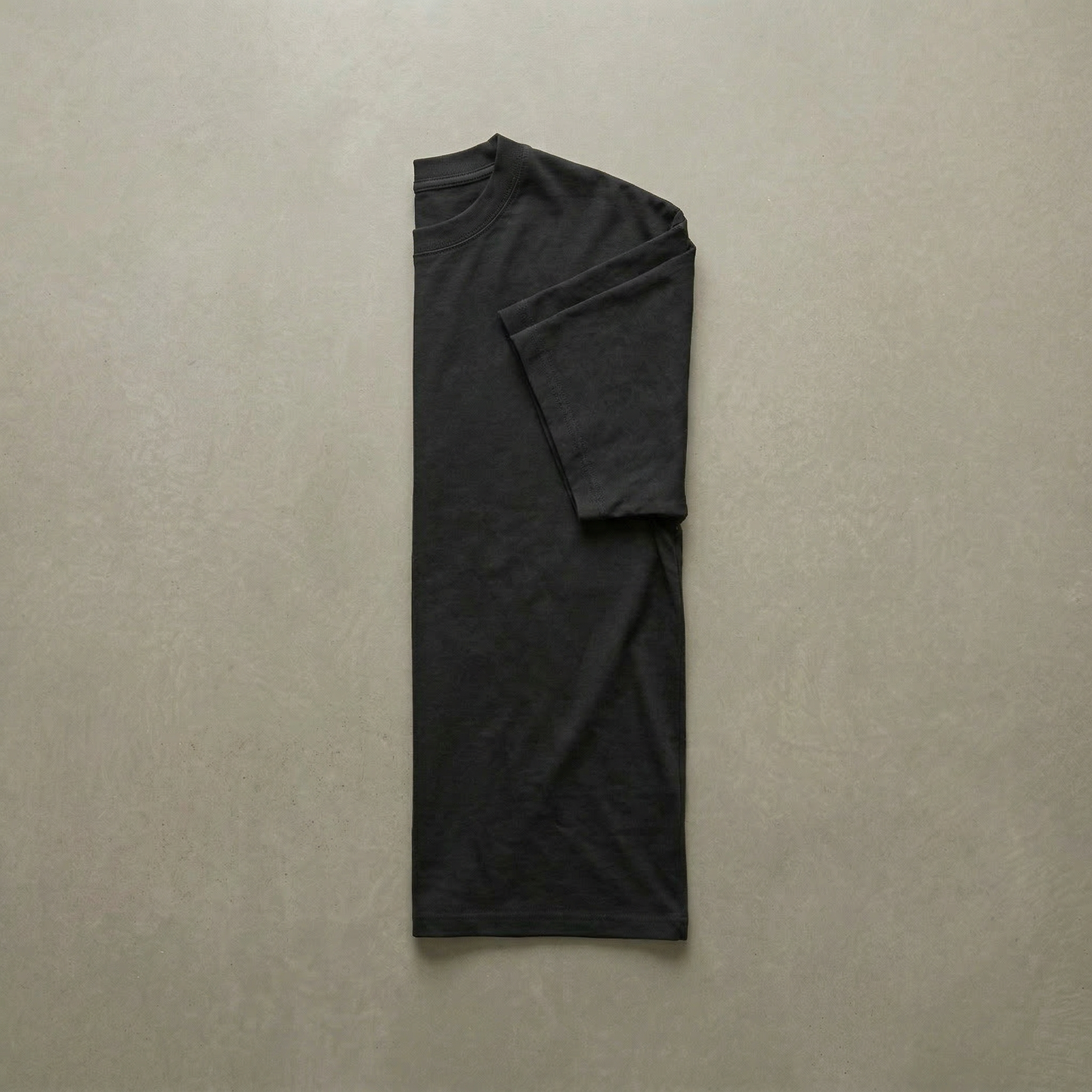KAIZE Heavy 300gsm — Noir doux — plié
